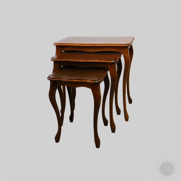 Set stolova – Neobarok, 1940. godina